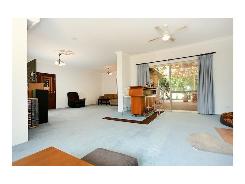 24 Candelo Loop, Greenfields WA 6210