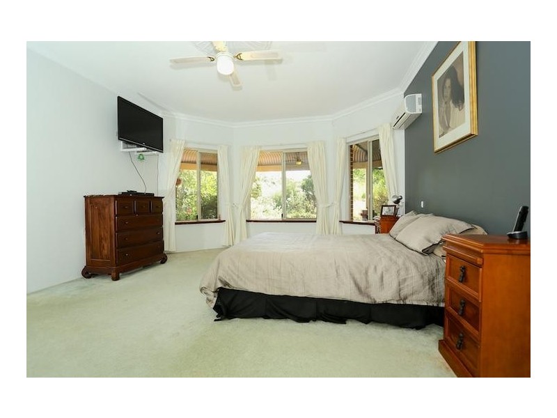 24 Candelo Loop, Greenfields WA 6210