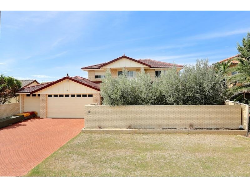 11 Ronsard Drive, San Remo WA 6210