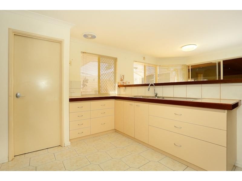 11 Ronsard Drive, San Remo WA 6210