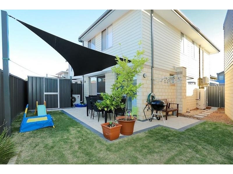 10/14 Wattleglen Avenue, Erskine WA 6210