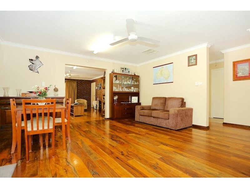 157 Greenwood Way, Barragup WA 6209