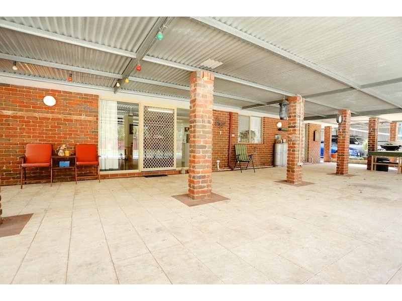 157 Greenwood Way, Barragup WA 6209