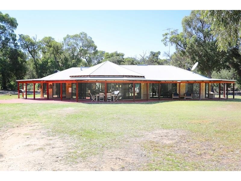 195 Lakeside Parkway, Herron WA 6211