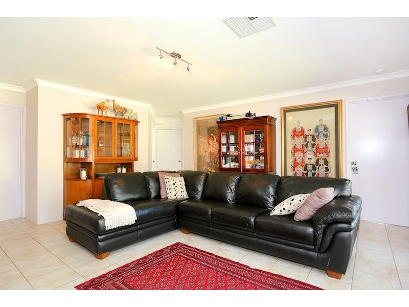 195 Lakeside Parkway, Herron WA 6211