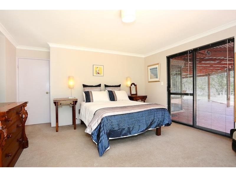 195 Lakeside Parkway, Herron WA 6211