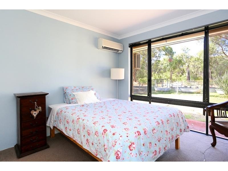 195 Lakeside Parkway, Herron WA 6211