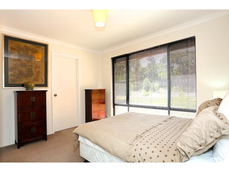 195 Lakeside Parkway, Herron WA 6211