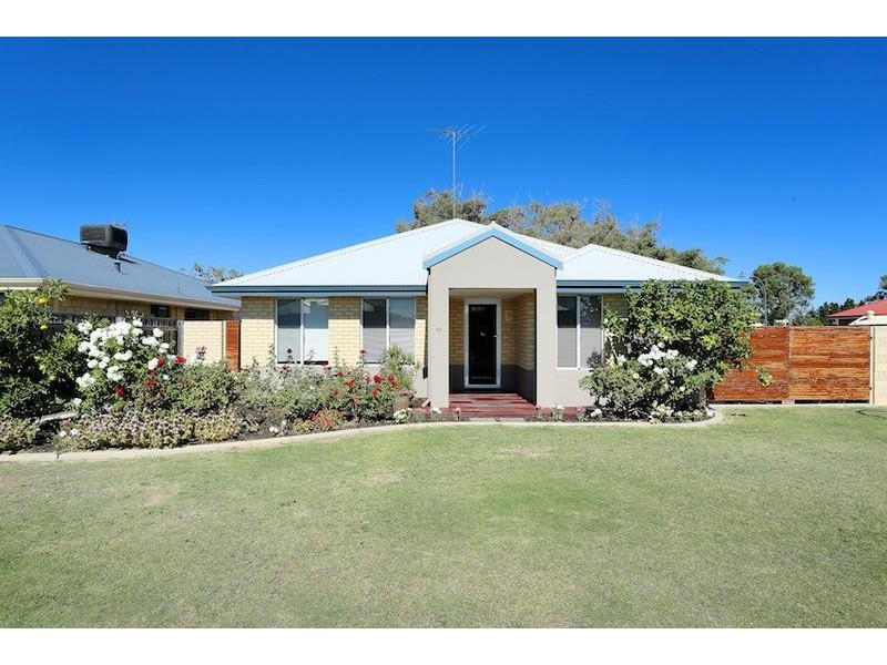 82 Chatsworth Drive, Erskine WA 6210