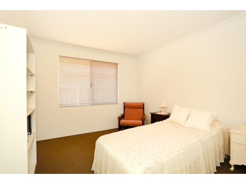 82 Chatsworth Drive, Erskine WA 6210