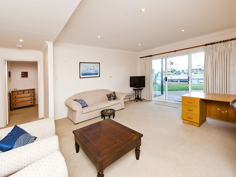 3 Waterford Retreat, Erskine WA 6210