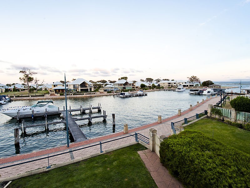 3 Waterford Retreat, Erskine WA 6210