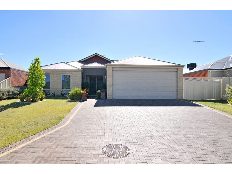 21 Nellie Green, Dudley Park WA 6210