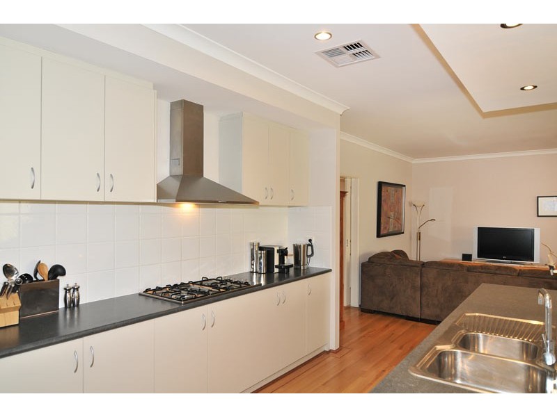 21 Nellie Green, Dudley Park WA 6210