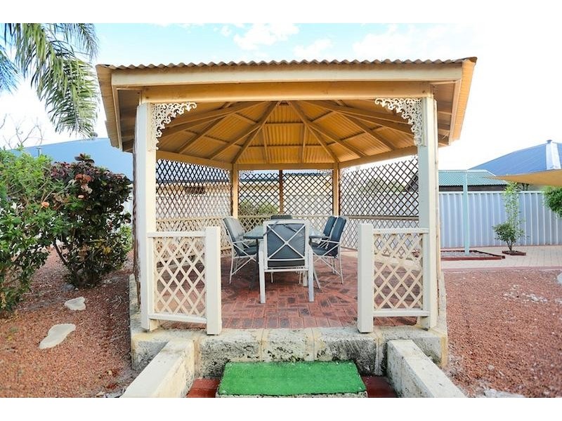 49 Willoughbridge Crescent, Erskine WA 6210