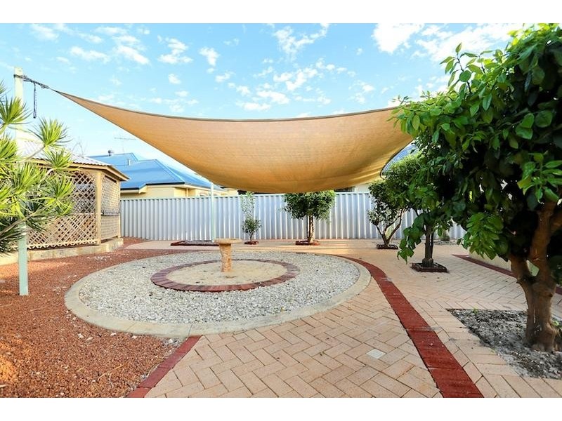 49 Willoughbridge Crescent, Erskine WA 6210