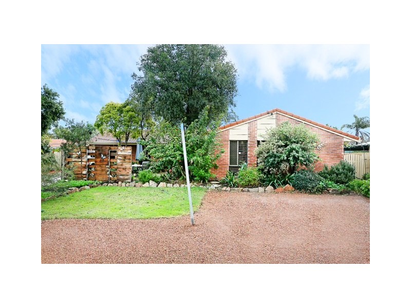 4 Yelta Street, Greenfields WA 6210