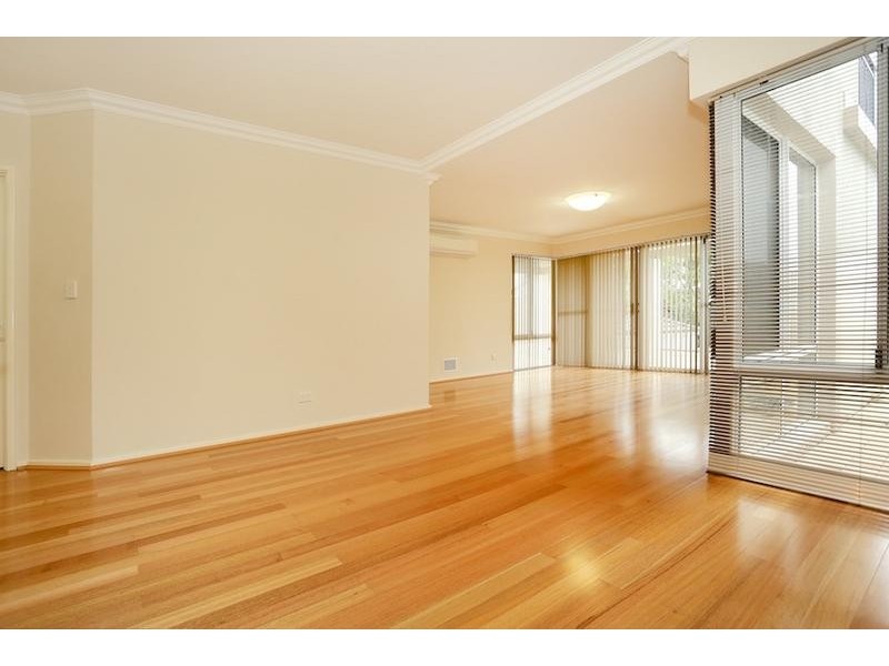 3/110 Leighton Road, Halls Head WA 6210