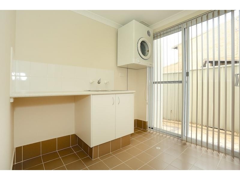 3/110 Leighton Road, Halls Head WA 6210