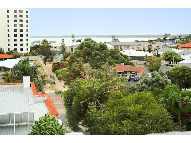 3/110 Leighton Road, Halls Head WA 6210