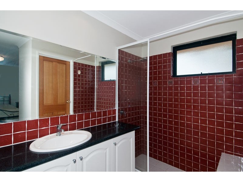 8 Endeavour Circle, Wannanup WA 6210