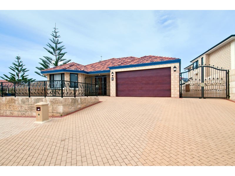 8 Endeavour Circle, Wannanup WA 6210