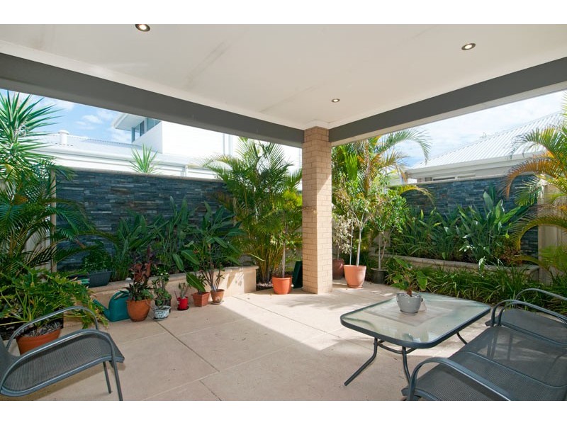 38 Cobaki Brace, Lakelands WA 6180