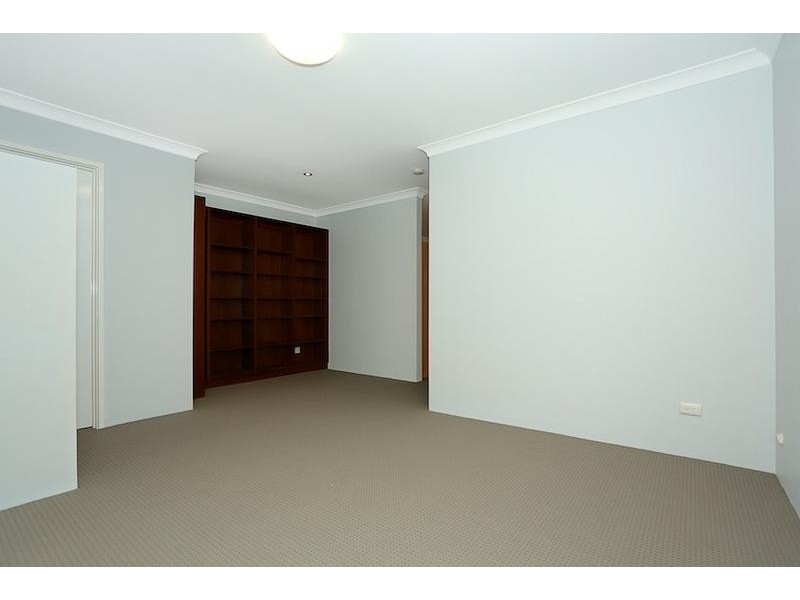 106 Amazon Drive, Greenfields WA 6210