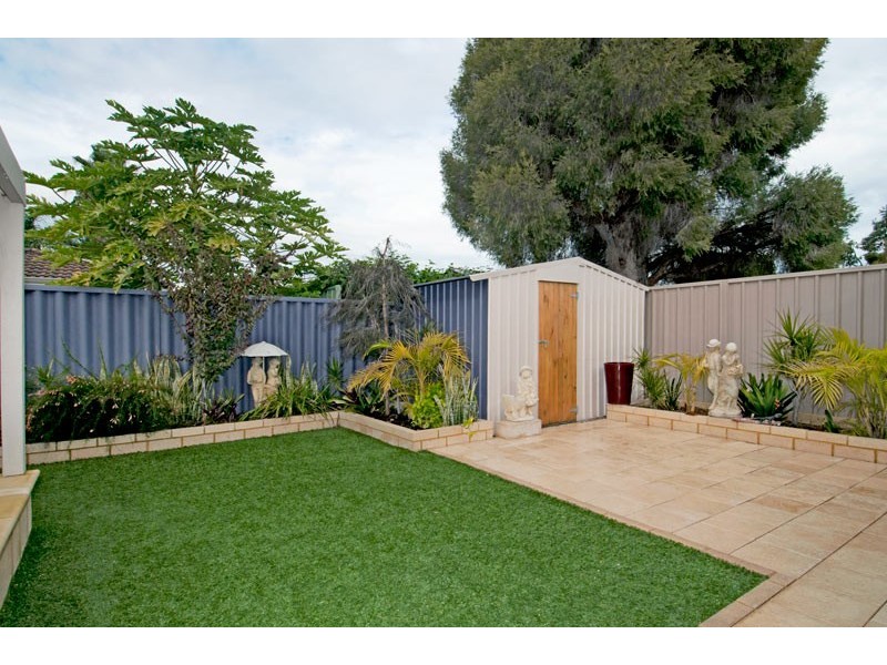 12 Heron Street, Dudley Park WA 6210