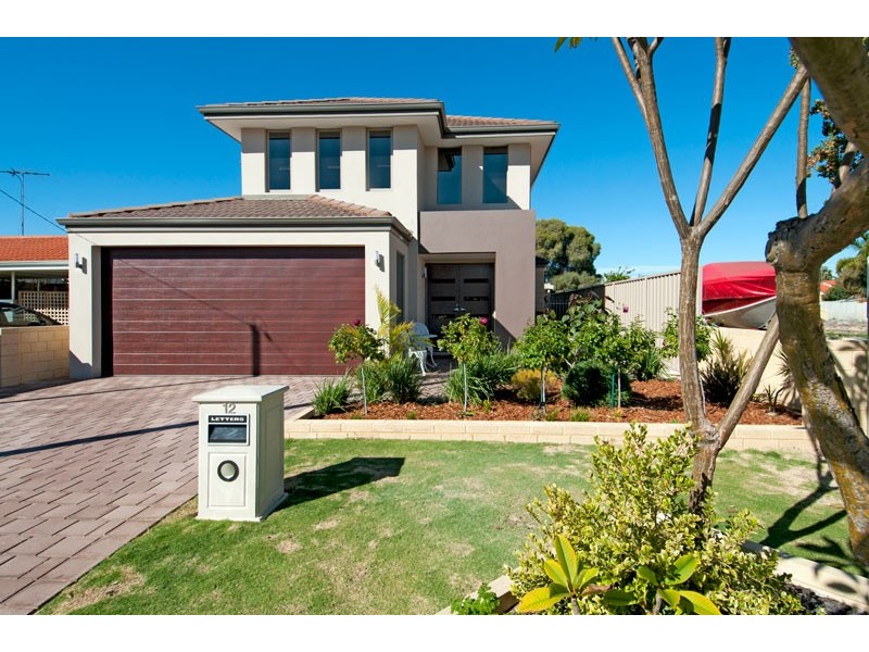 12 Heron Street, Dudley Park WA 6210