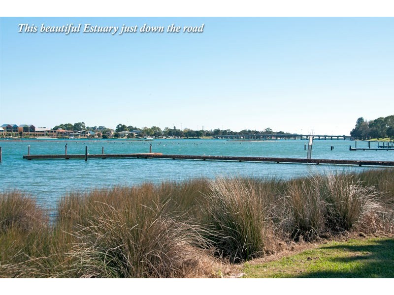 12 Heron Street, Dudley Park WA 6210