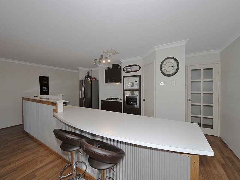 65 Seascapes Blvd, Halls Head WA 6210