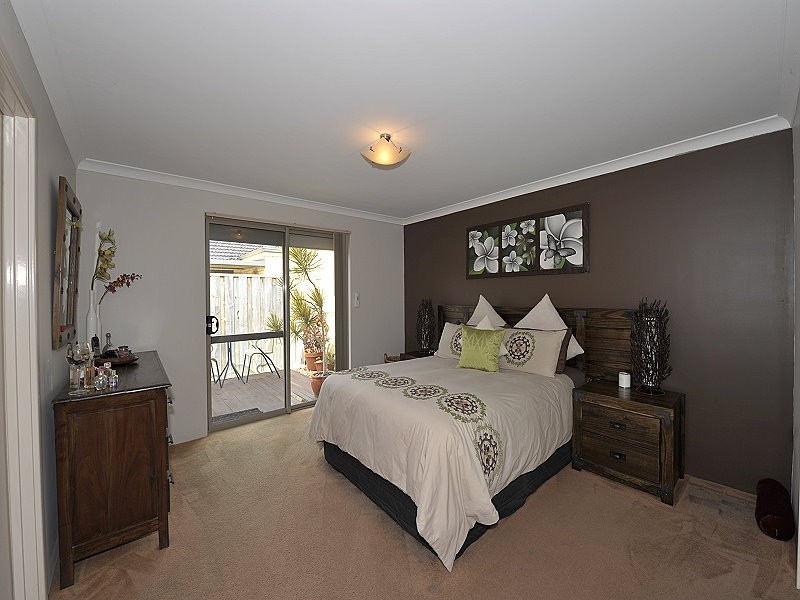 65 Seascapes Blvd, Halls Head WA 6210