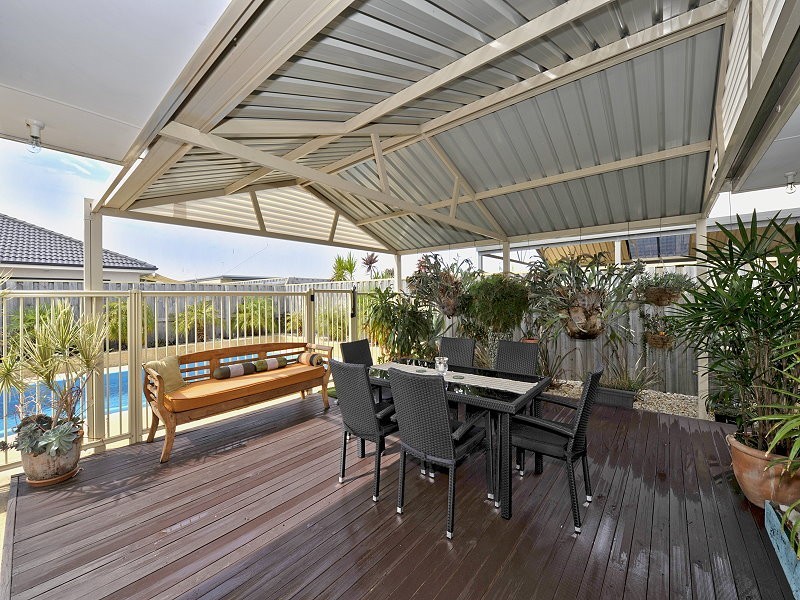 65 Seascapes Blvd, Halls Head WA 6210