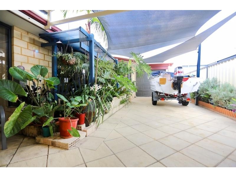 34 Dampier Avenue, Falcon WA 6210