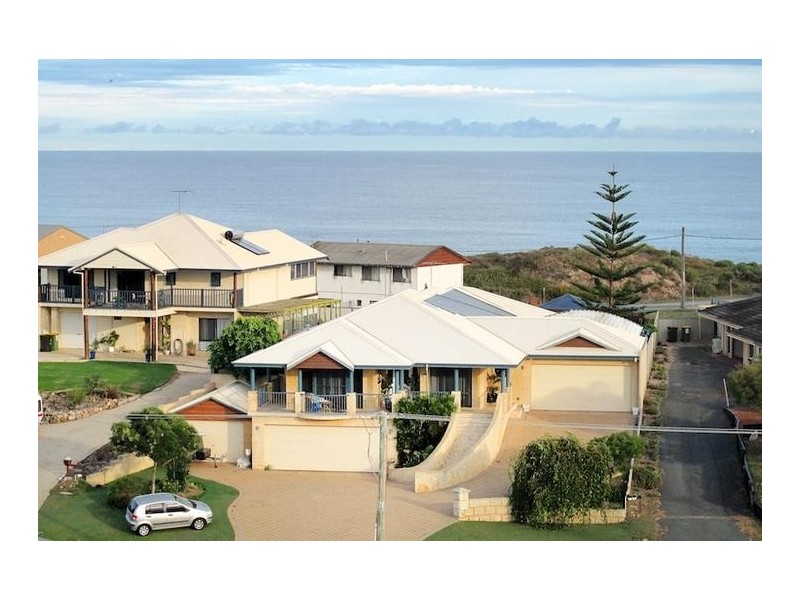 26 Mippi Road, Halls Head WA 6210