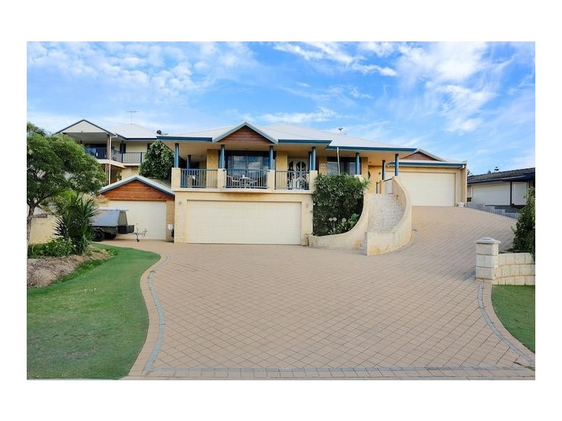 26 Mippi Road, Halls Head WA 6210