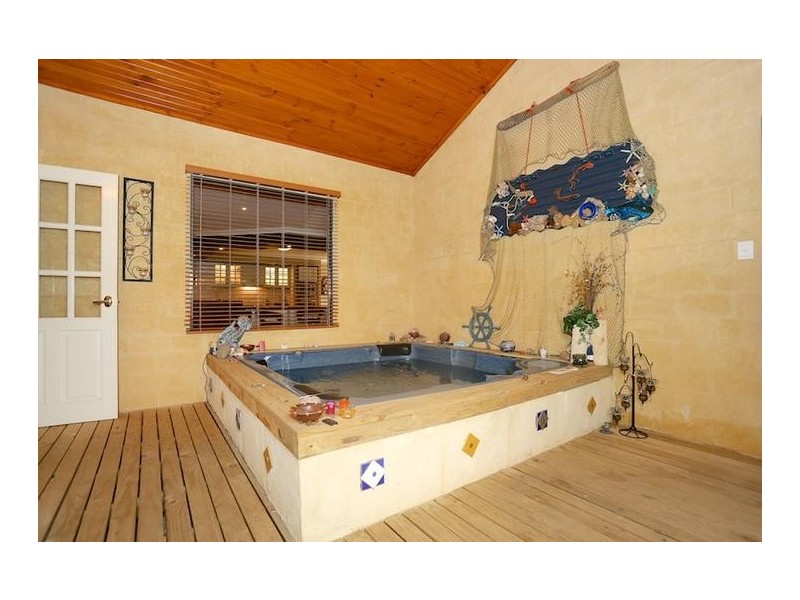 26 Mippi Road, Halls Head WA 6210