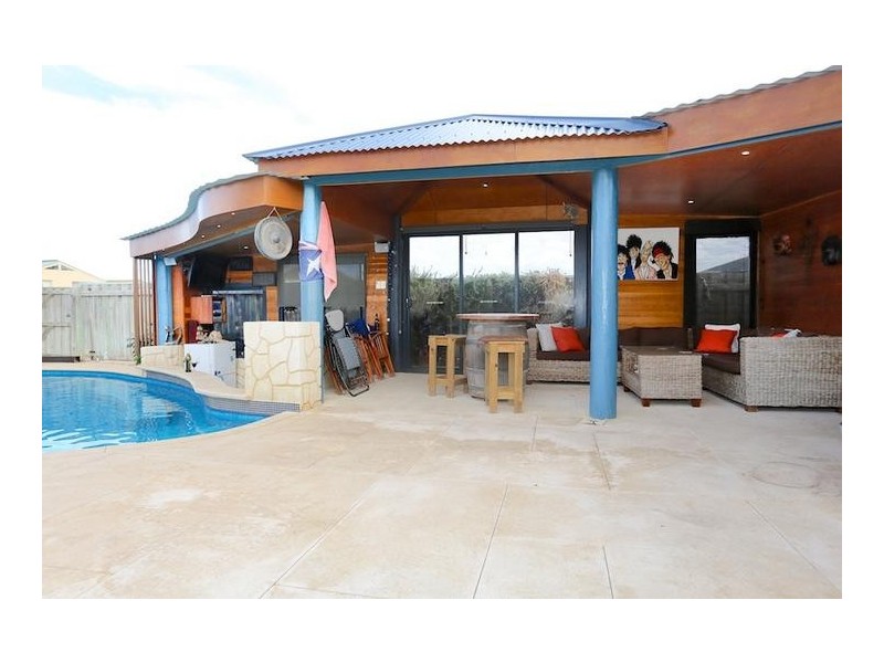 26 Mippi Road, Halls Head WA 6210