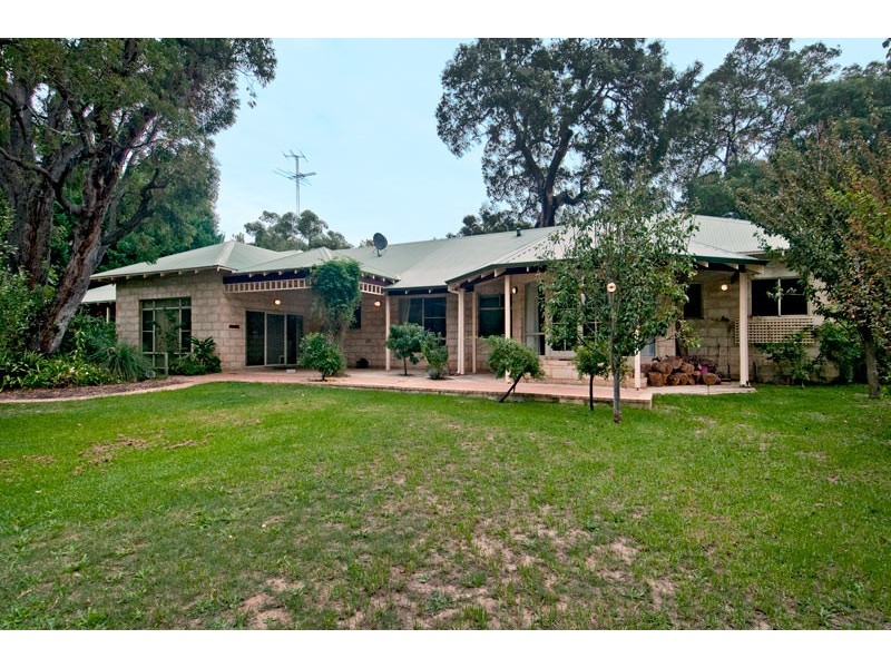 175 Pleasant Grove Circle, Falcon WA 6210