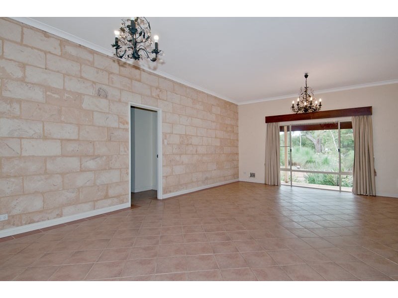 175 Pleasant Grove Circle, Falcon WA 6210