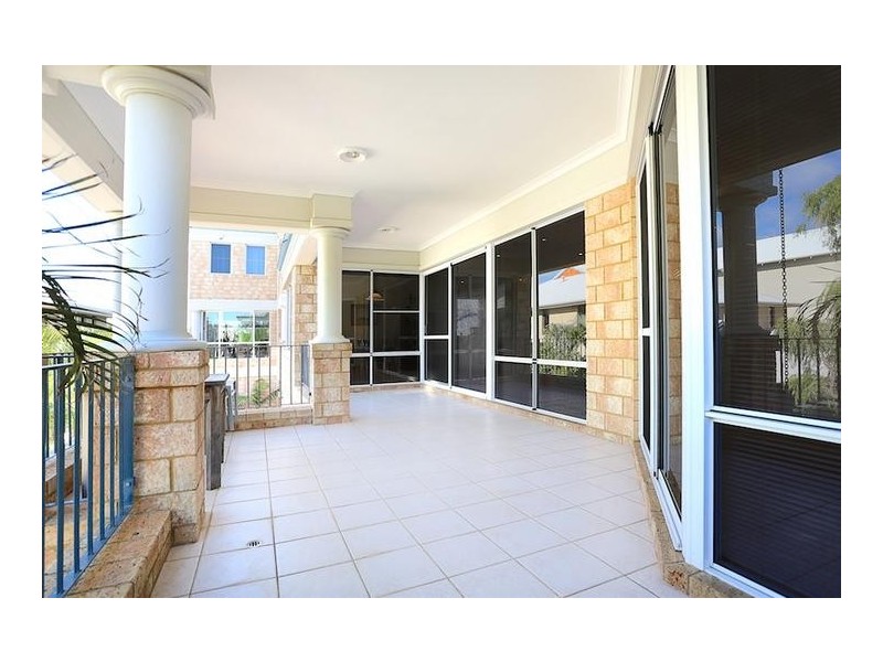 2/42 Ormsby Terrace, Mandurah WA 6210