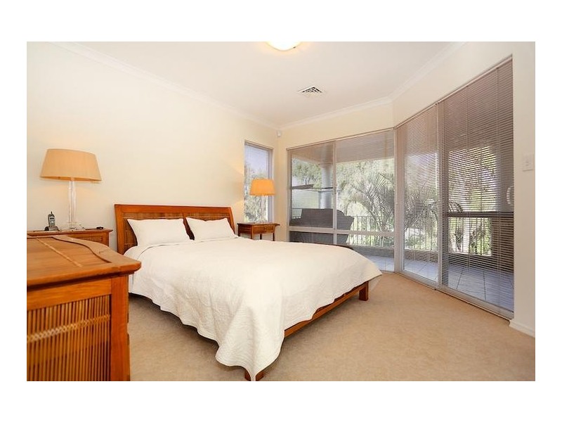 2/42 Ormsby Terrace, Mandurah WA 6210