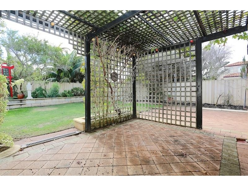 42 Watersun Drive, San Remo WA 6210