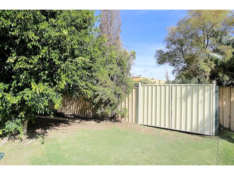 42 Watersun Drive, San Remo WA 6210