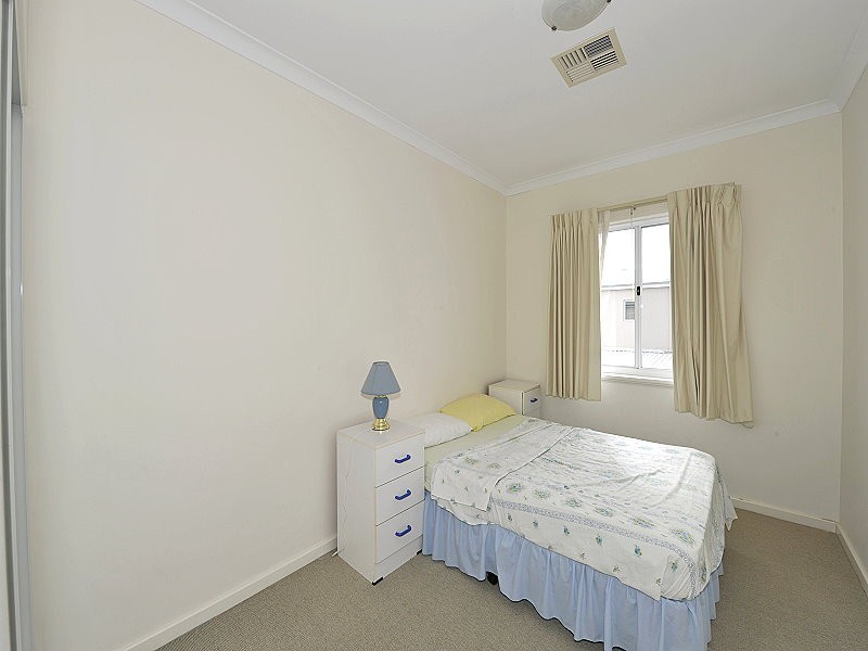 61/20 Apollo Place, Halls Head WA 6210