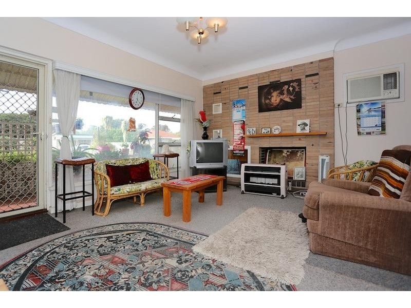 23 Wyeree Road, Mandurah WA 6210