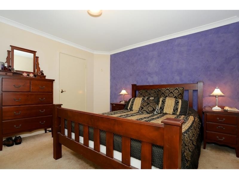 5 Templetonia Prom, Halls Head WA 6210