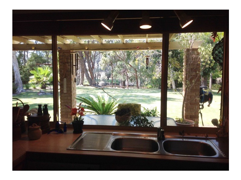 41 Rodoreda Crescent, Ravenswood WA 6208