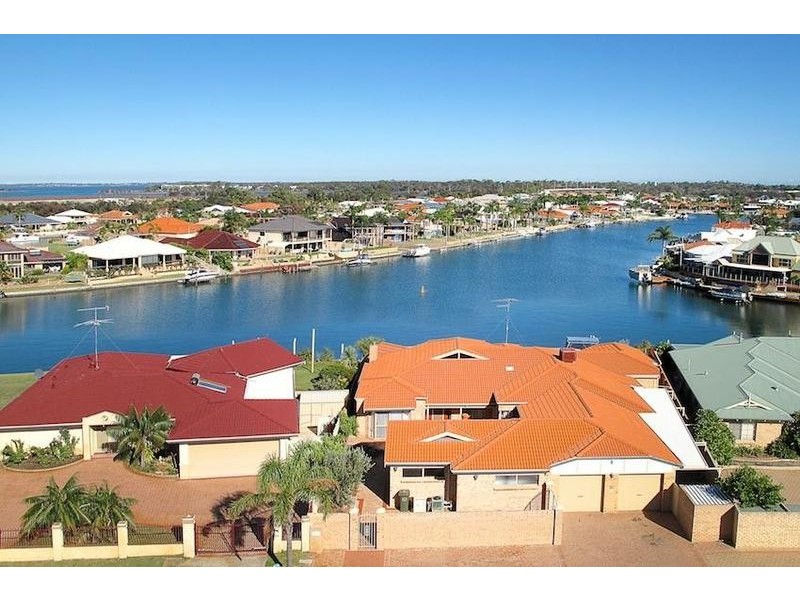 121 Leslie Street, Dudley Park WA 6210